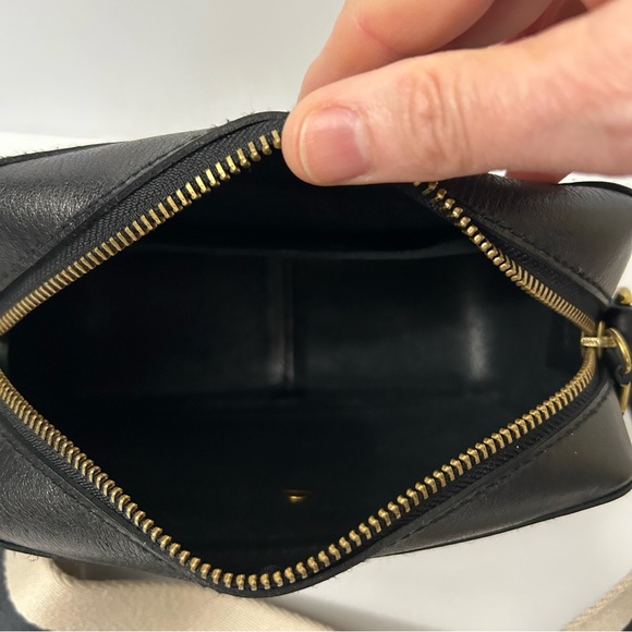 Madewell - Standard Transport Camera Bag/Crossbody. - Picture 8 of 15